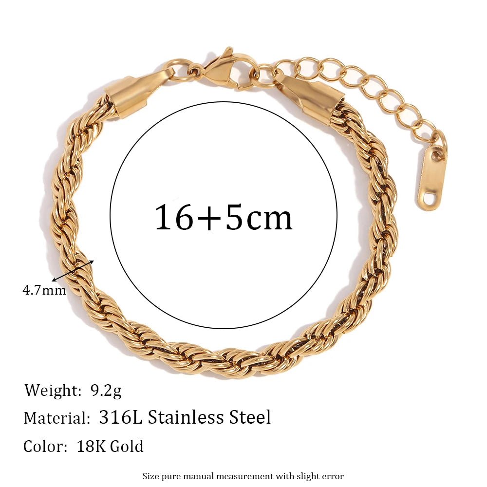 Snug Vibe™ Gold Bracelet Figaro Chain