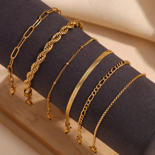 Snug Vibe™ Gold Bracelet Figaro Chain